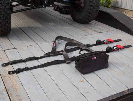 SPEEDSTRAP – ESSENTIAL UTV TIRE BONNET KIT